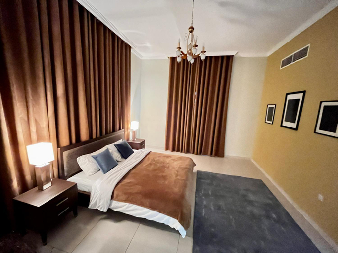 Others 5, Independent Spacious 3 Bedroom Villa, Dubai