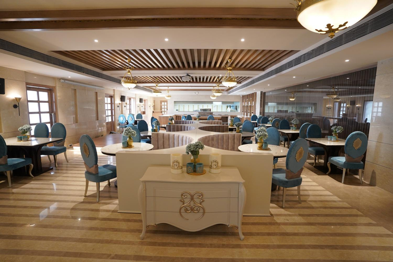 Food & Drinks 5, The Grand Nirvana, Bareilly