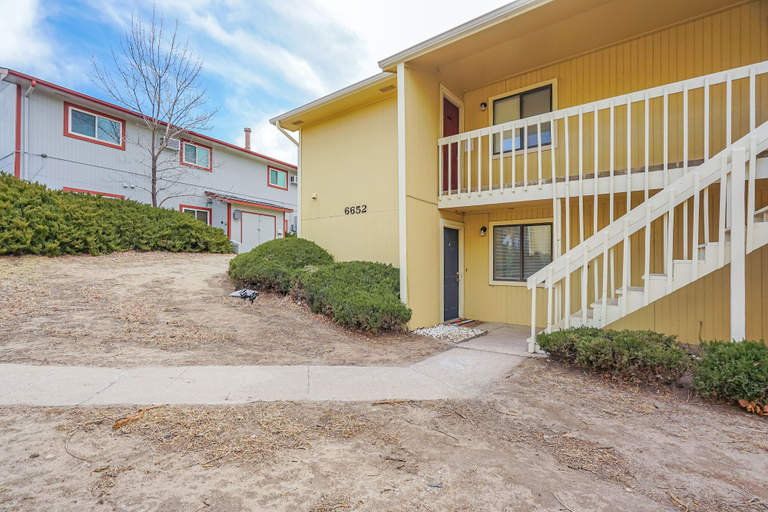 Exterior & Views 2, Appaloosa - Unit A, El Paso