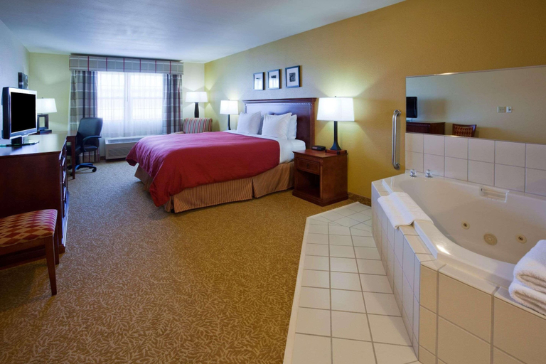 Bedroom 3, Country Inn & Suites by Radisson, Dakota Dunes, SD, Union
