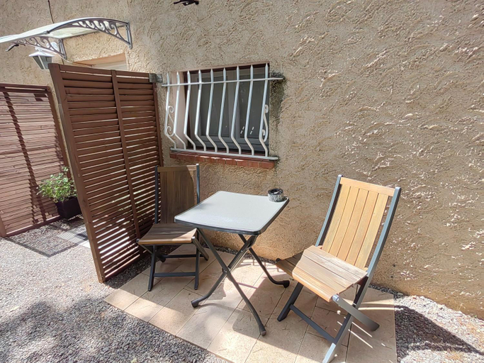 Others 2, Villa Bayarde, Var