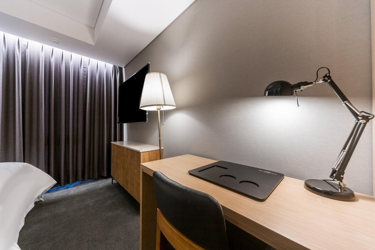 Bedroom 2, Gwangju HOUND Hotel (formerly Gwangju Washington Hotel), Buk