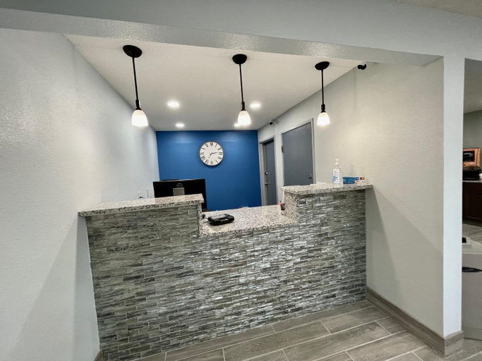 Public Area 3, Lamoni inn & suites, Decatur