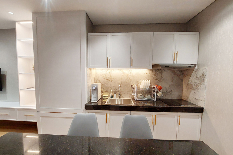 Dining Room 6