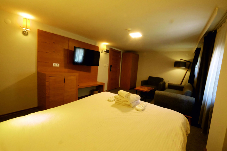 Bedroom 3, Varyant Hotel, Konak
