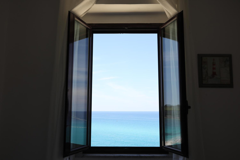 Others 3, Laudato Sii B&B, Vibo Valentia