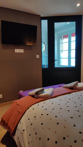 Others 3, Les coquelicots - Chambre Lea, Yvelines