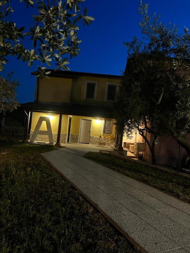 Others 4, A casa di Asja, Terni