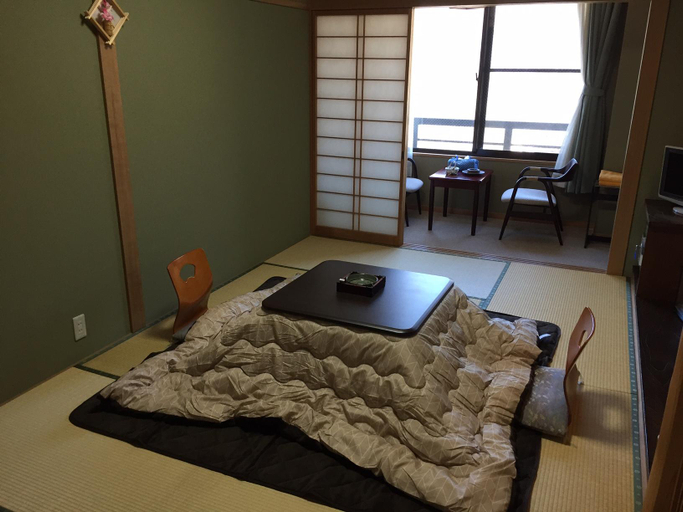 Bedroom, Okuhida Hirayu Onsen Tanaka (Gifu), Takayama