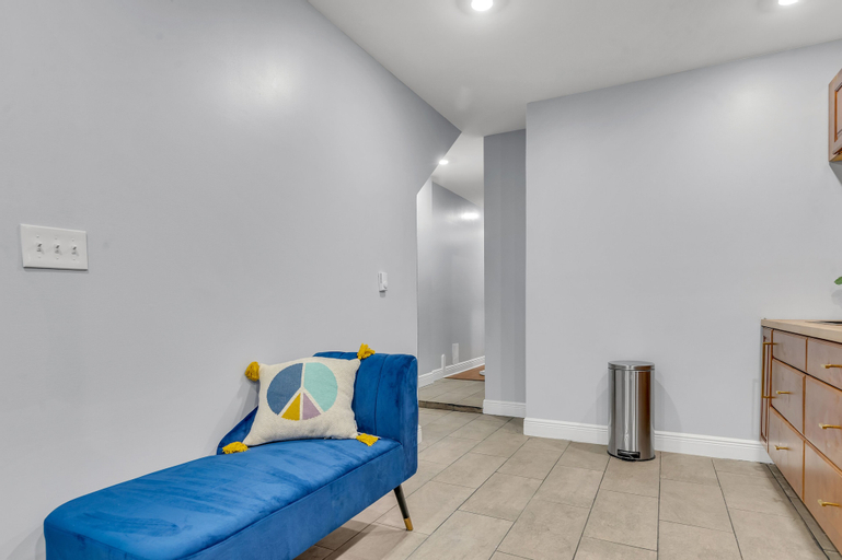 Others 4, Patio Paradise Central City 2BR Philly, Philadelphia