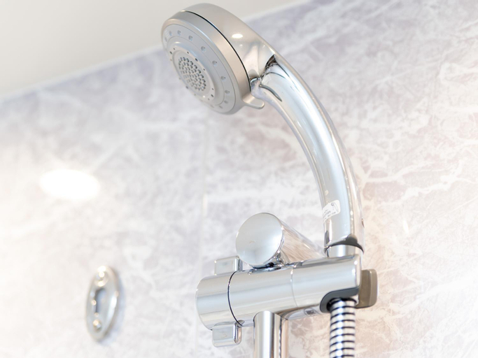 Bathroom 9