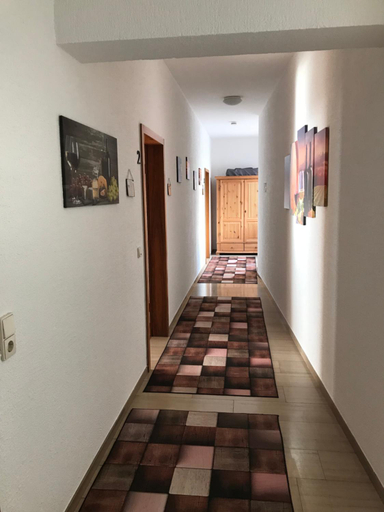Others 4, Gastezimmer Klein und Fein fur nach dem Wein, Bernkastel-Wittlich