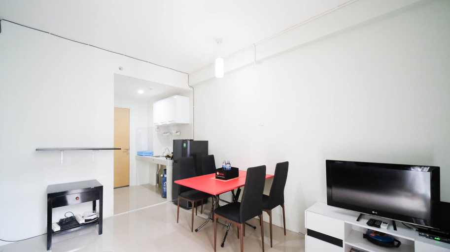 Others 2, Best Location And Comfy 2Br At Bale Hinggil Apartment, Surabaya