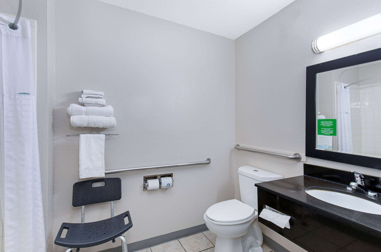 Bathroom 4, Super 8 by Wyndham Johnson City, Washington