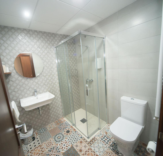 Bathroom 3, Casa Aurita, Huesca