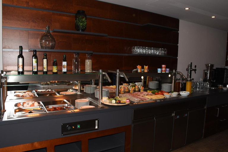 Food & Drinks 5, HOTEL DONAUHOF, Linz Land