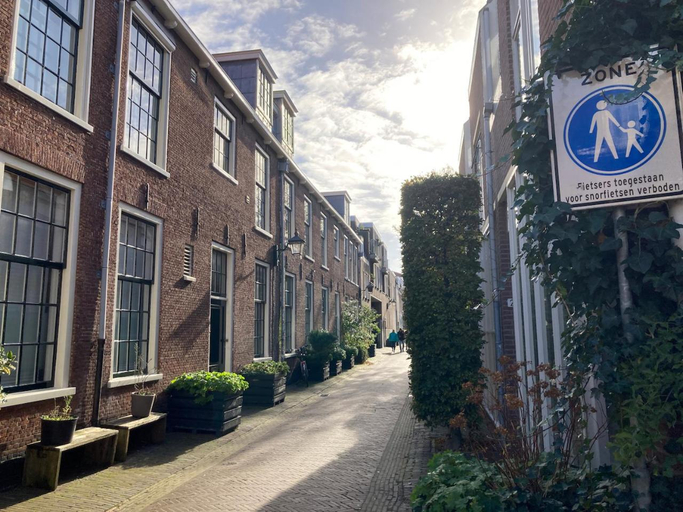 Others 5, GuesthouseOne, Haarlem