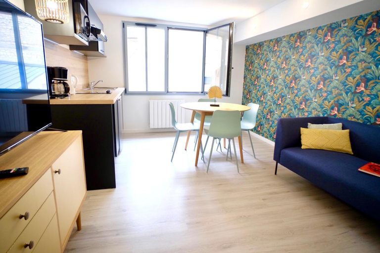 Others 2, City Affaire, Petit dejeuner OFFERT en Hypercentre, Calvados