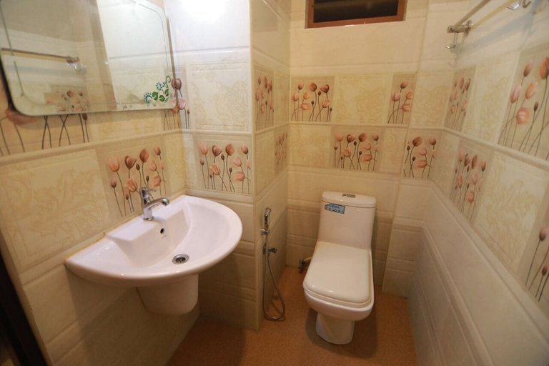 Bathroom 3, Diamond Residency, Alappuzha