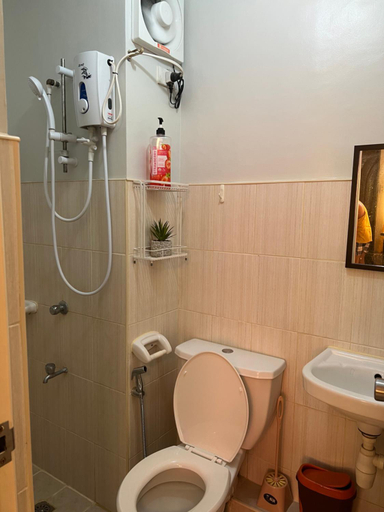 Others 5, Cozy Boo Staycation near Enchanted kingdom by Dynel, Santa Rosa City