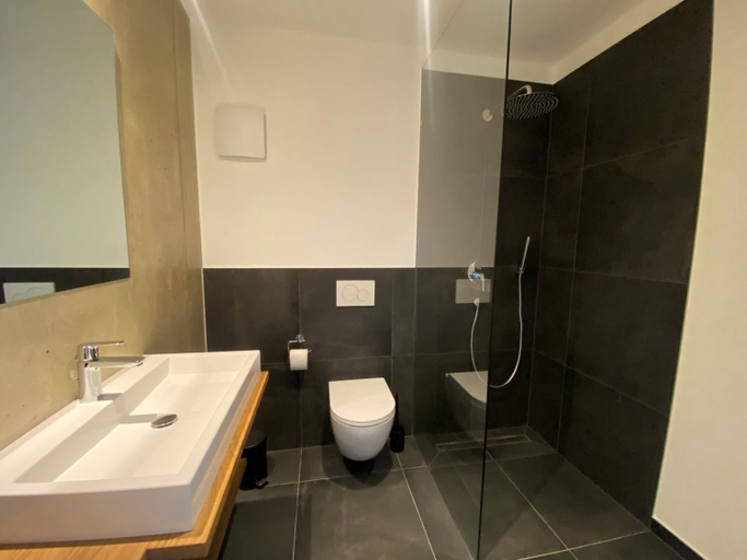 Bathroom 3, Hotel Hofmeisterhaus - Self Check-in, Rottal-Inn