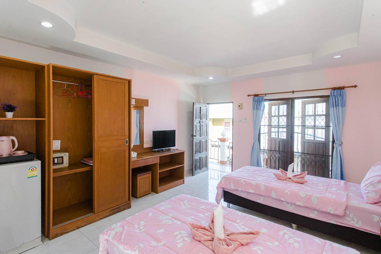 Bedroom 16