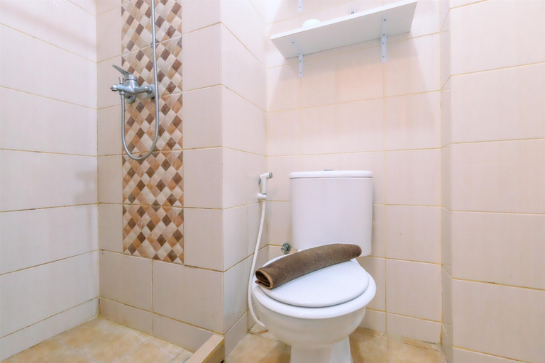 Others 3, Cozy Living And Minimalist Studio Dave Apartment, Depok