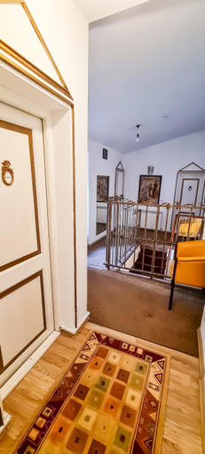 Others 4, 5 Stars High Hostel, Municipiul Bucuresti