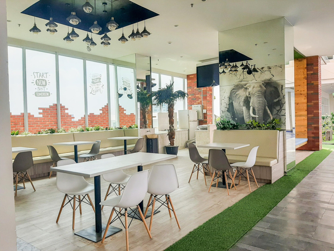 Food & Drinks 4, Nice And Modern Studio Apartment B Residence, South Tangerang
