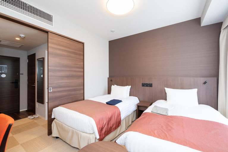 Bedroom 18