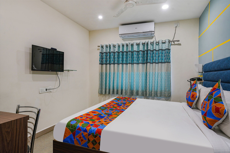 Bedroom 2, Fabhotel Jkc Grand, Hyderabad