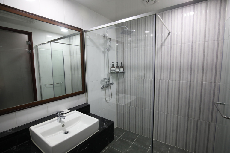 Bathroom 4, Benikea Hotel Seosan, Seosan