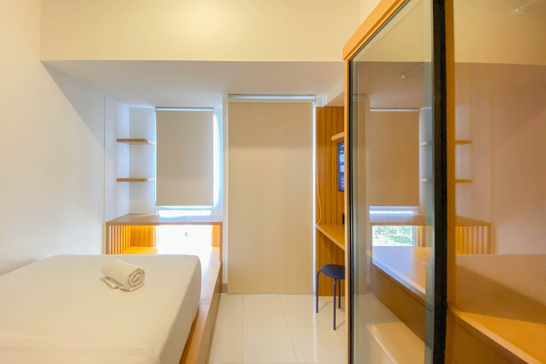Bedroom 4, Good Price And Homey Studio Tokyo Riverside Pik 2 Apartment, Tangerang