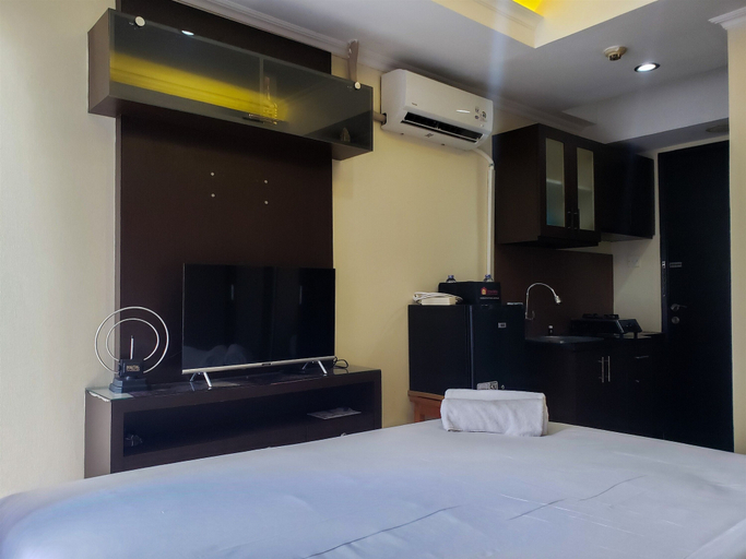 Bedroom 2, Elegant And Comfy Studio Apartment Belmont Residence Puri, West Jakarta