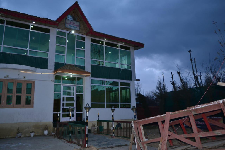New Heaven Canal Guest House, Srinagar