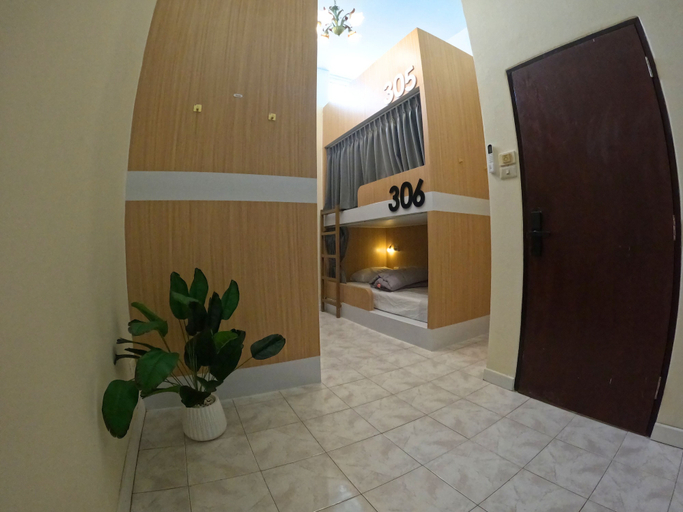 Others 3, KPOP Hostel, Phuket Island