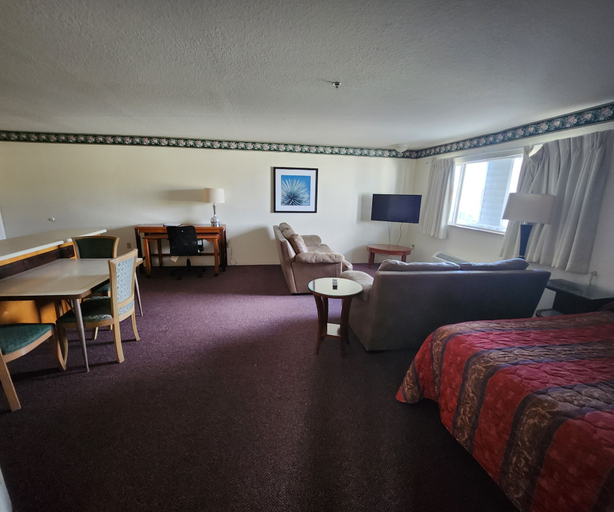 Bedroom 2, Bayview Inn, Del Norte