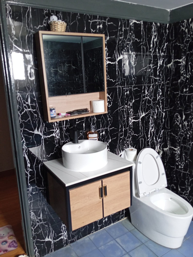 Bathroom 3