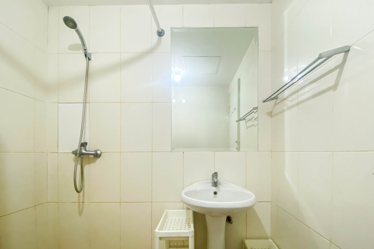 Bedroom 2, Cozy Stay Studio At Ambassade Kuningan Apartment, South Jakarta