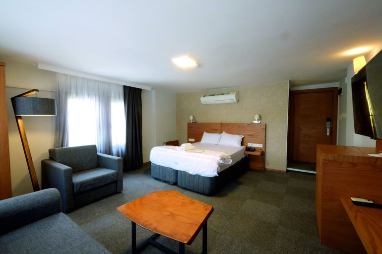 Bedroom 2, Varyant Hotel, Konak