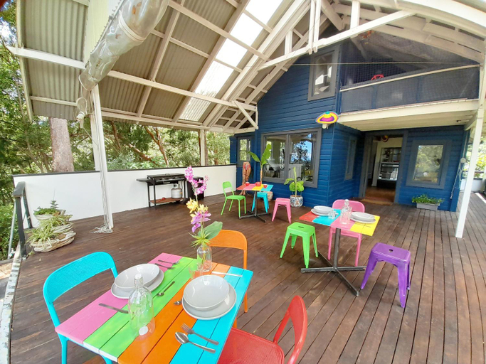 Food & Drinks 4, Mountain Edge Studios, Gold Coast