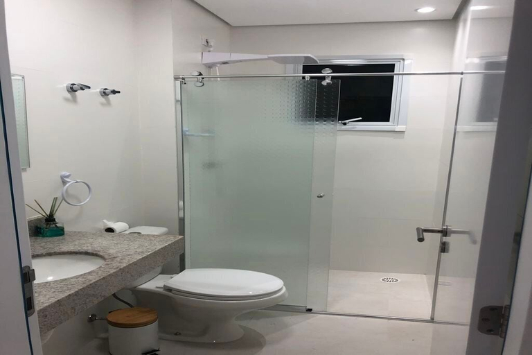 Bathroom, Flat Boqueirao Praia Grande, São Vicente
