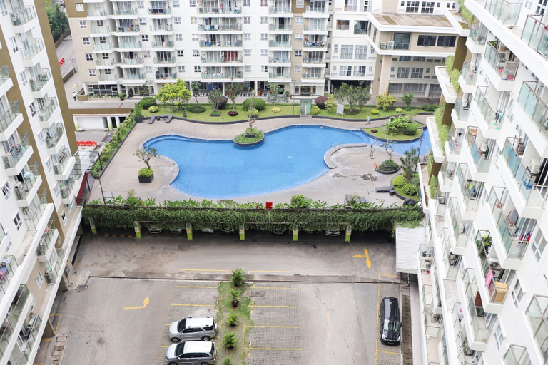 Exterior & Views 2, Best Deal Stylish 2Br At Apartment Gateway Pasteur, Bandung