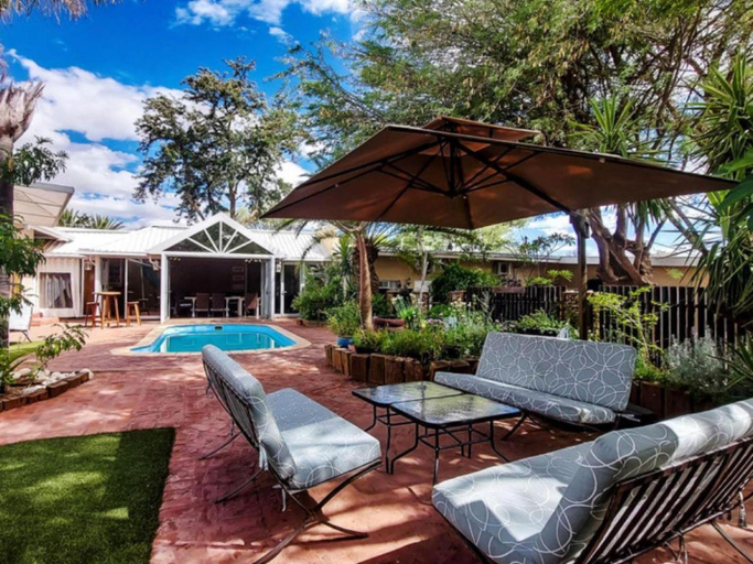 Exterior view 5, Londiningi Guesthouse, Windhoek Rural