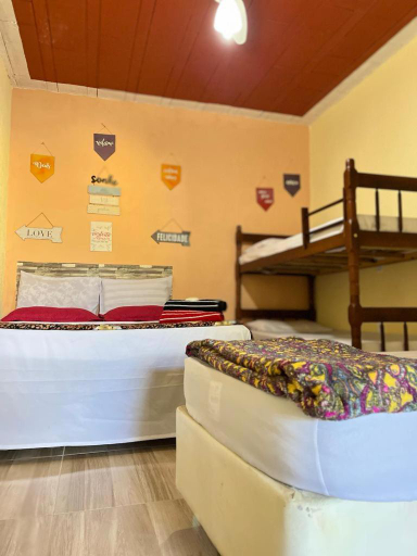 Bedroom 2, Suites Sol de Inverno Itaipuacu, Maricá