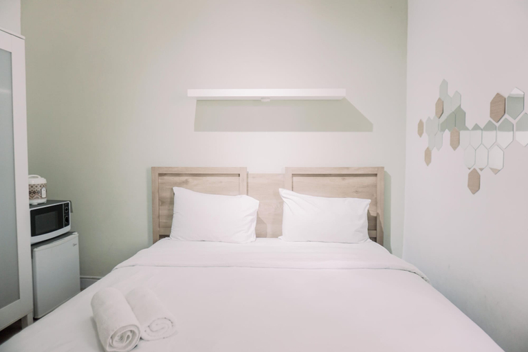 Bedroom 1, Enjoy Living Studio (No Kitchen) Apartment Aeropolis Residence, Tangerang