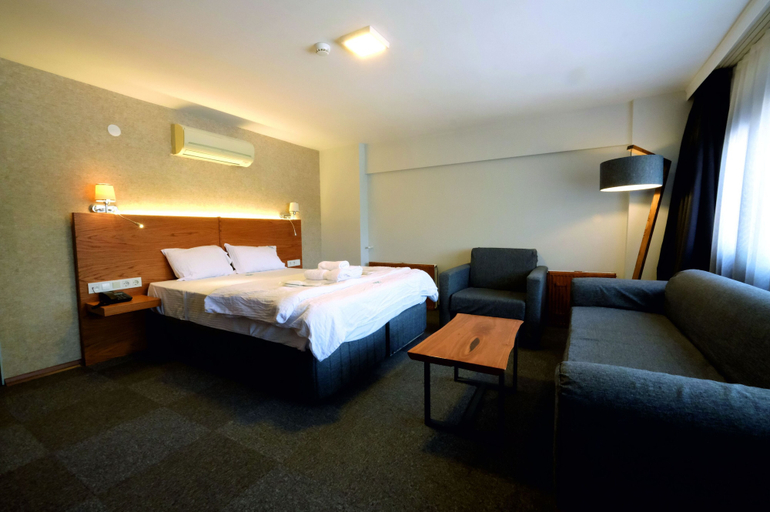 Bedroom 4, Varyant Hotel, Konak