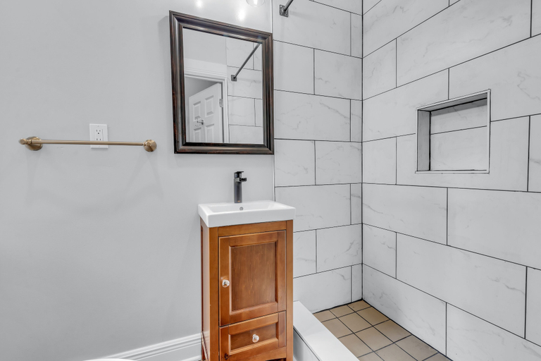 Bathroom 3, W Oxford St Charm 1 BR Apartment Central Philly, Philadelphia