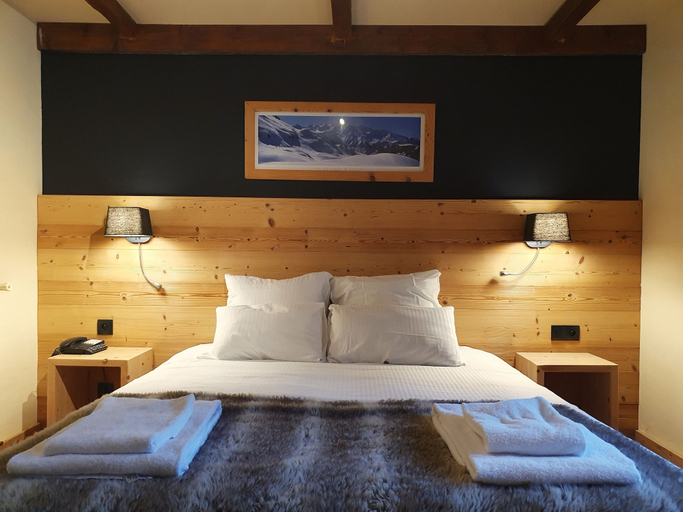 Bedroom 3, Chalet Hotel Du Bois, Haute-Savoie