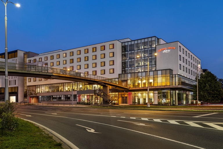 Exterior & Views 2, Vienna House Easy by Wyndham Pilsen, Plzeň